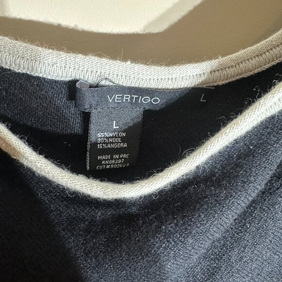 Vertigo Cowl Neck Long Sleeve Off Shoulder Cape Sweater - Picture 4 of 4